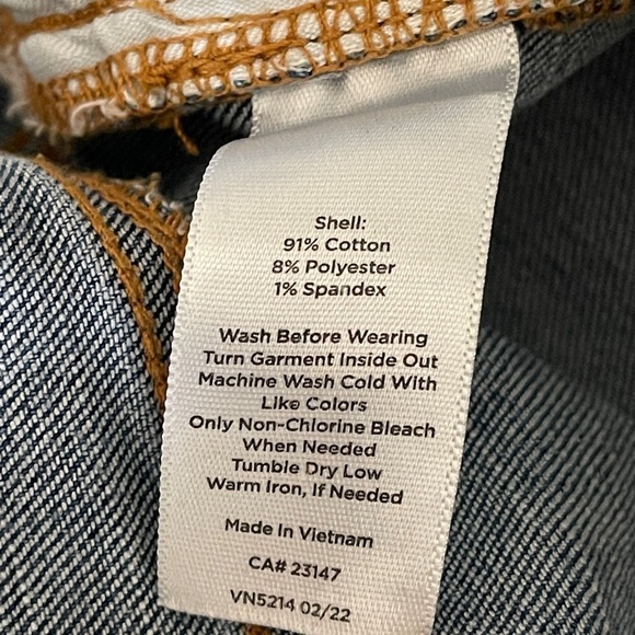 Talbots High Rise Button Fly Straight Leg Jeans | Size 4 - Picture 9 of 11